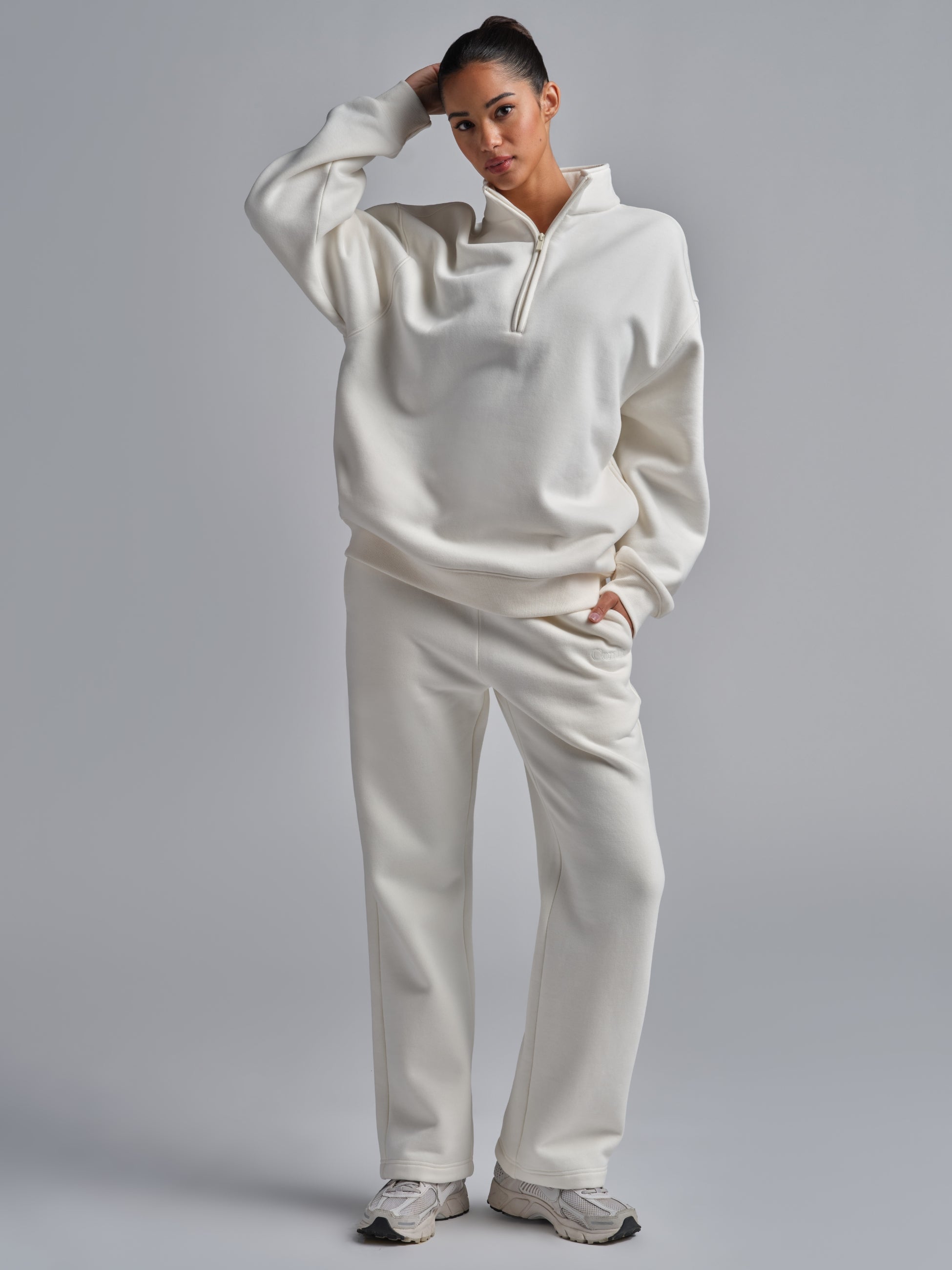 Signature Straight Leg Sweatpants