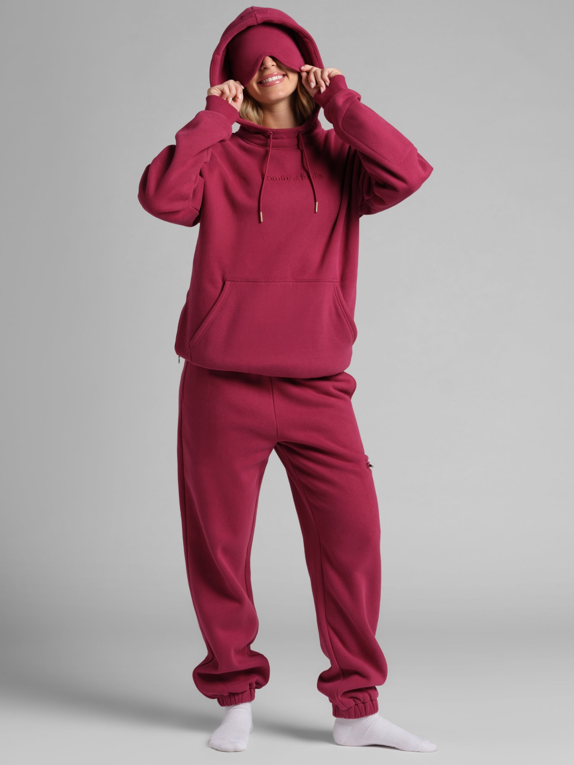 Comfrt x tarte Airplane Mode Travel Sweatpants
