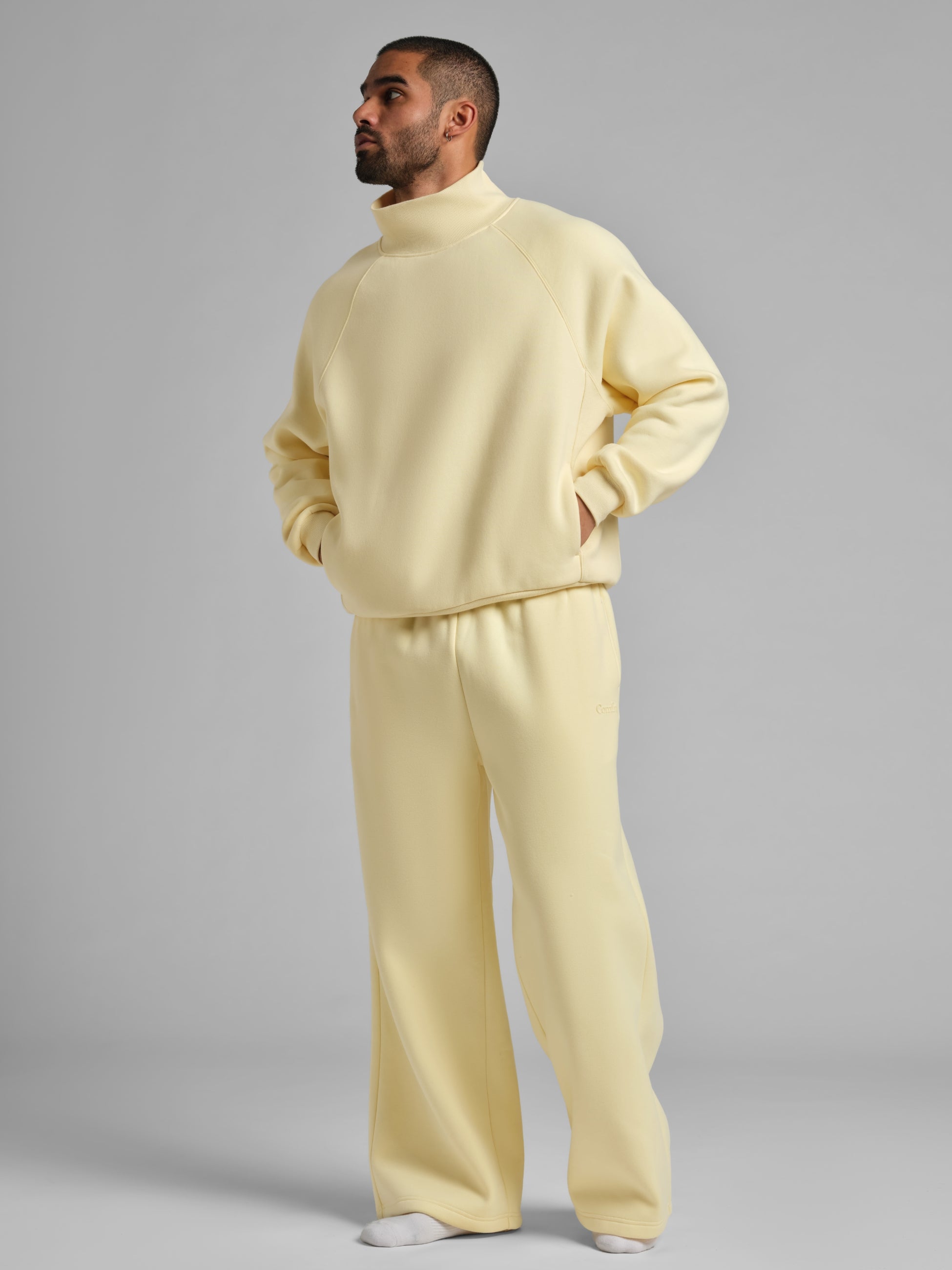 Basic Mock Neck Sweatshirt