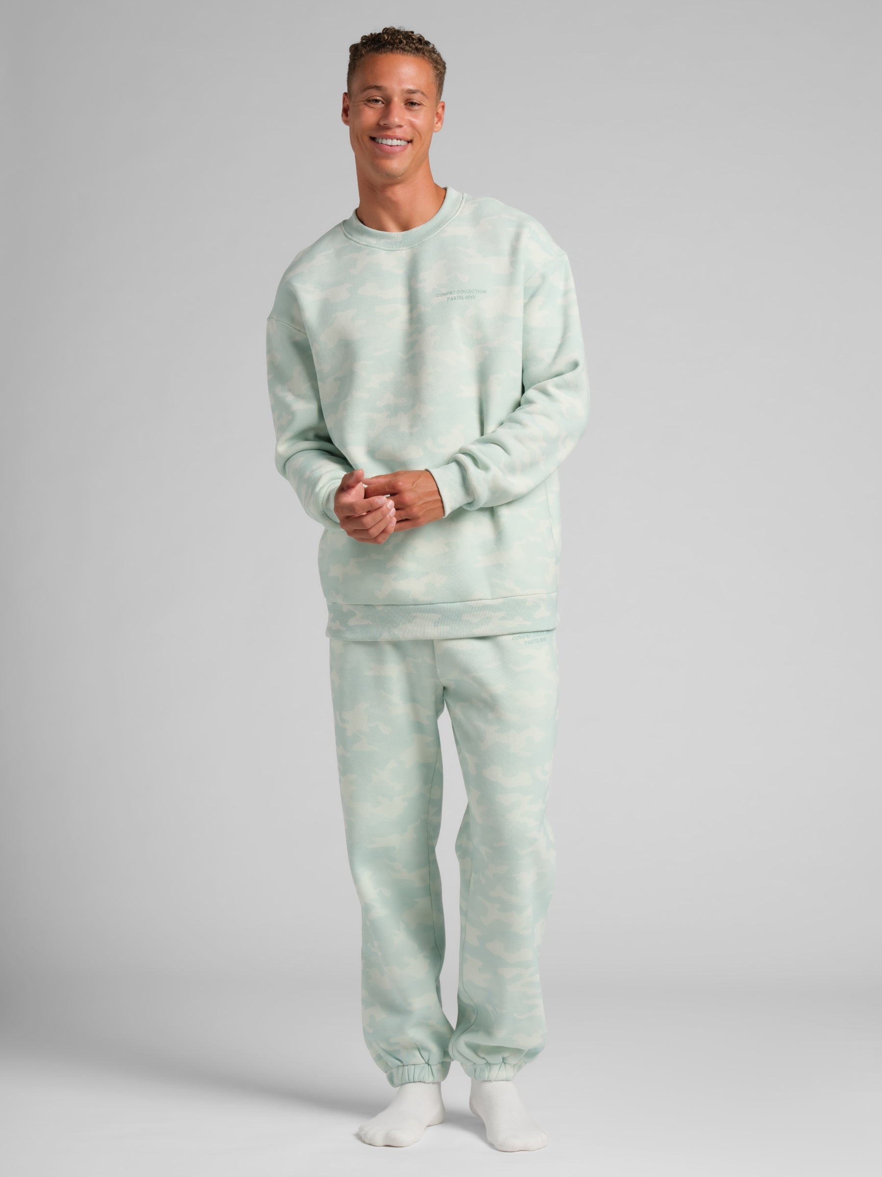 Pastel Crew